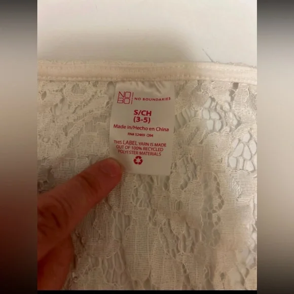 No Boundaries White Floral Lace Tank - Picture 3 of 3